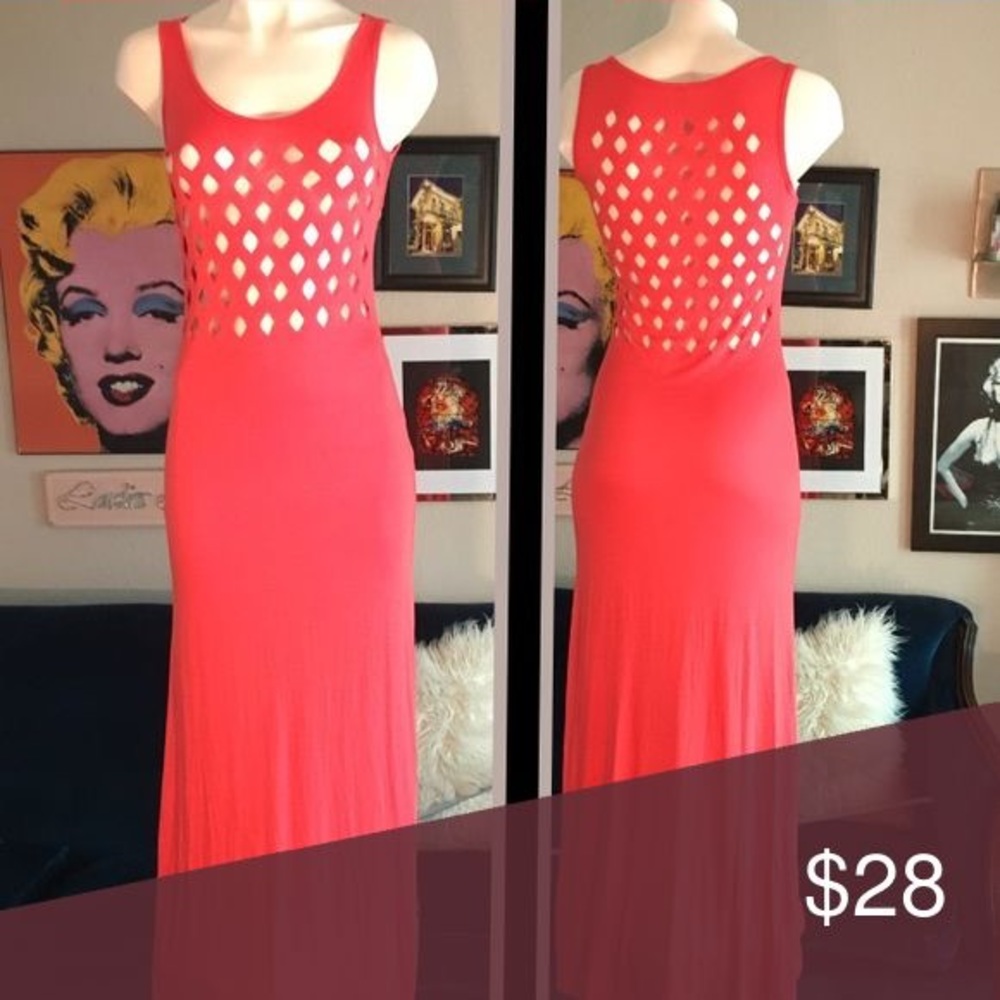 Peachy diamond cut out maxi
